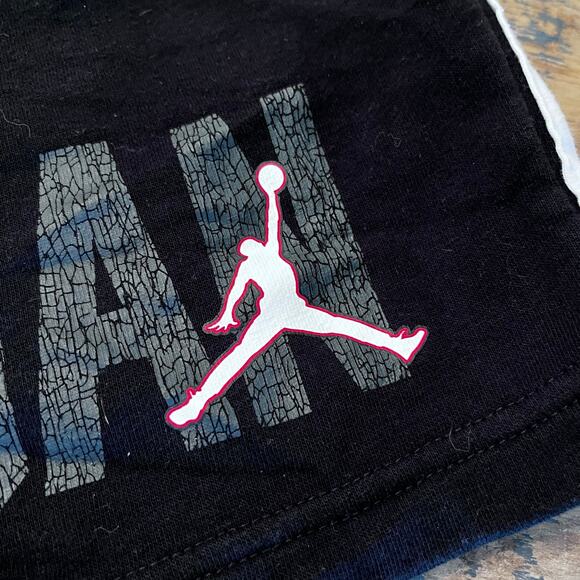 Nike Air Jordan Boy's MD Jumpman 23 Red White Black Colorblock Athletic Shorts - Picture 2 of 4